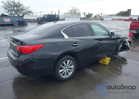 2015 Infiniti Q50 Premium z USA, uszkodzony, nr VIN JN1BV7AP6FM355726